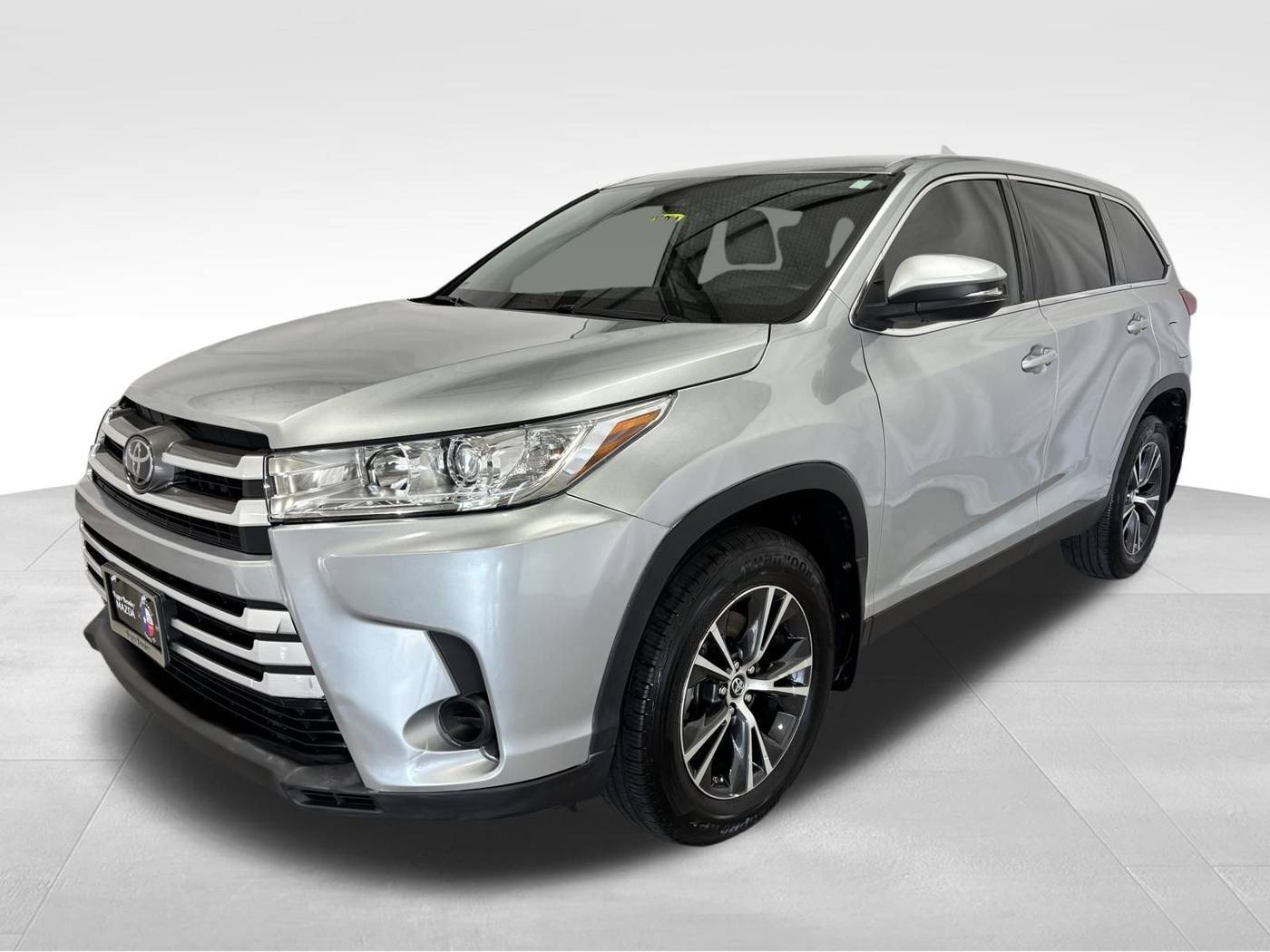 2019 Toyota Highlander LE V6 — SUV — 45,159 mi — Austin, TX