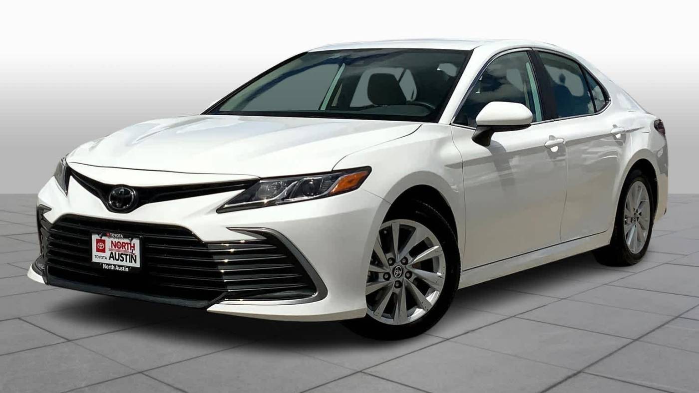 2024 Toyota Camry LE — Sedan — 12,557 mi — Austin, TX