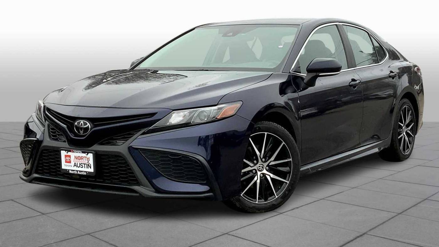 2022 Toyota Camry SE — Sedan — 52,659 mi — Austin, TX