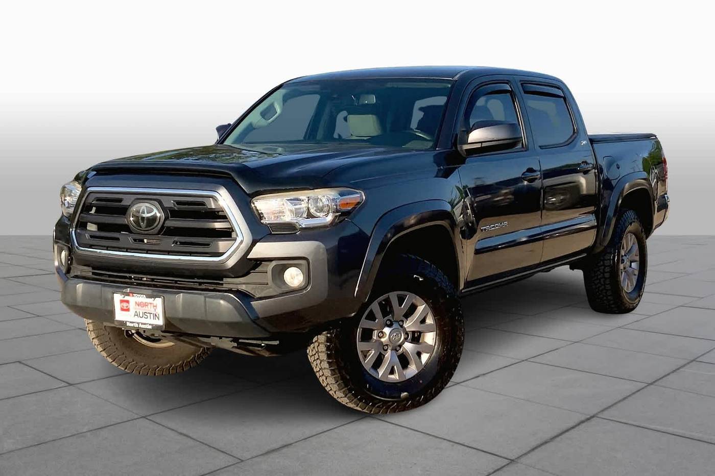 2018 Toyota Tacoma SR5 — Pickup Truck — 97,100 mi — Austin, TX