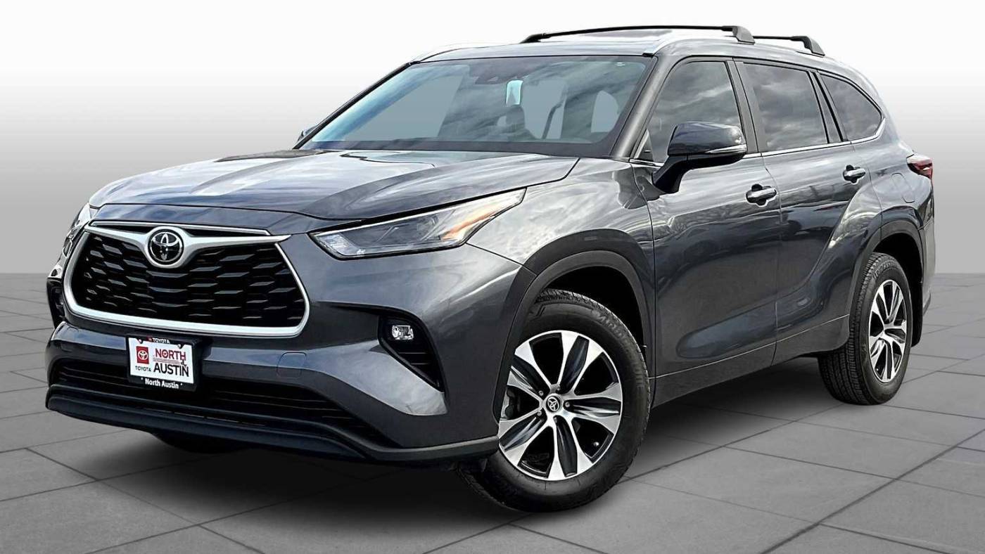 2024 Toyota Highlander XLE — SUV — 9,009 mi — Austin, TX