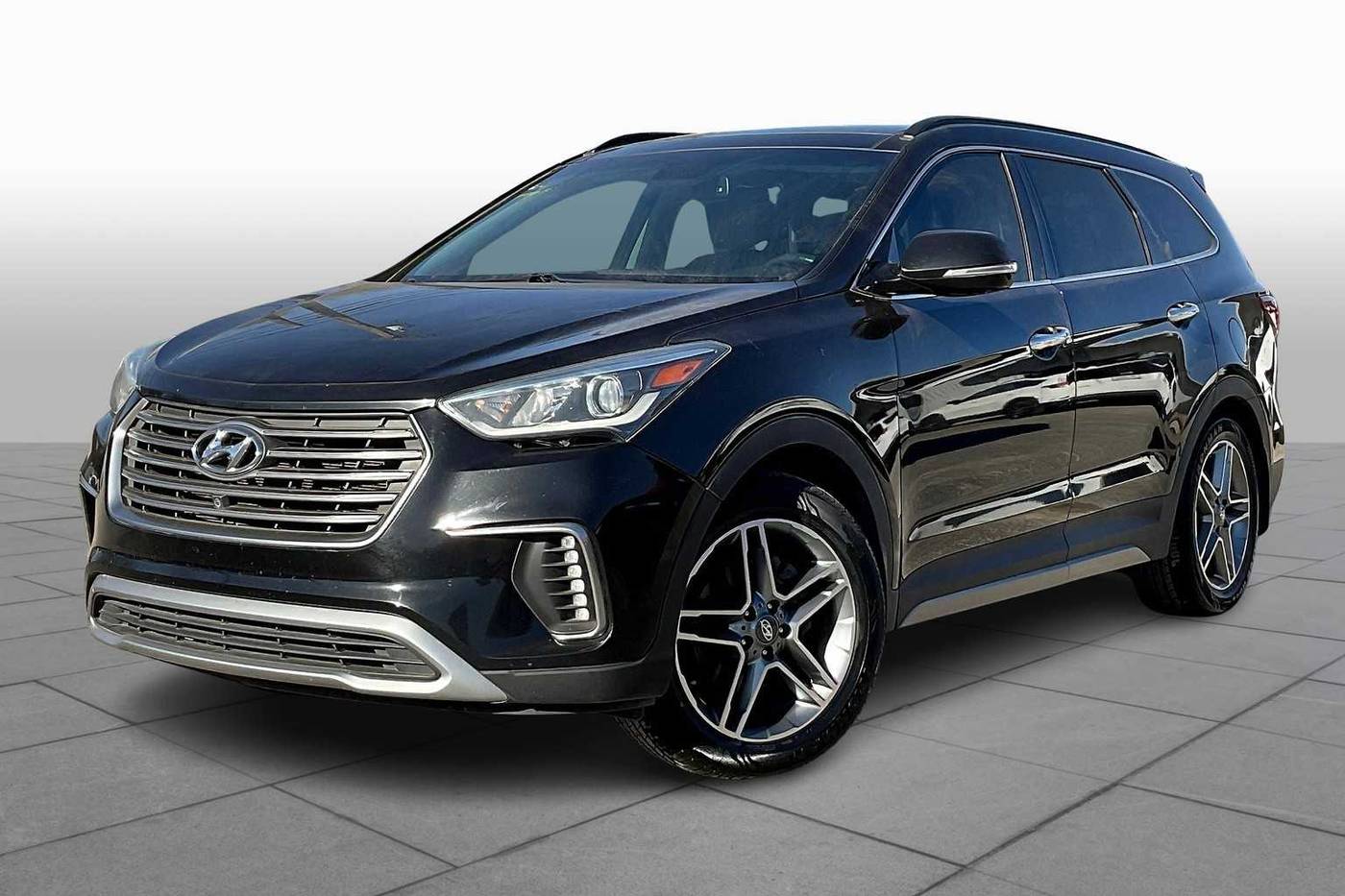 2019 Hyundai Santa Fe XL Limited Ultimate — SUV — 90,238 mi — Austin, TX