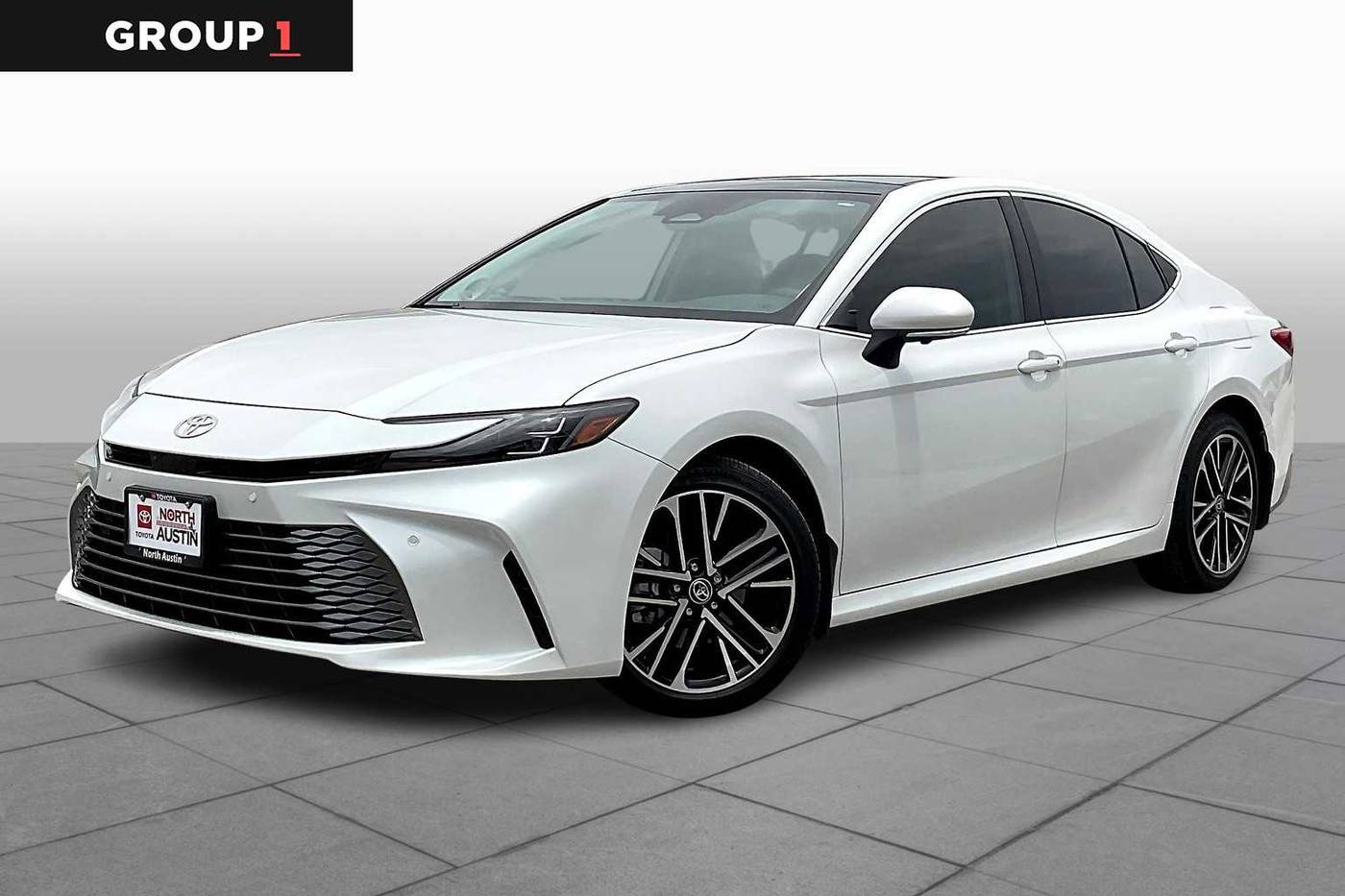 2025 Toyota Camry XLE — Sedan — 9,551 mi — Austin, TX