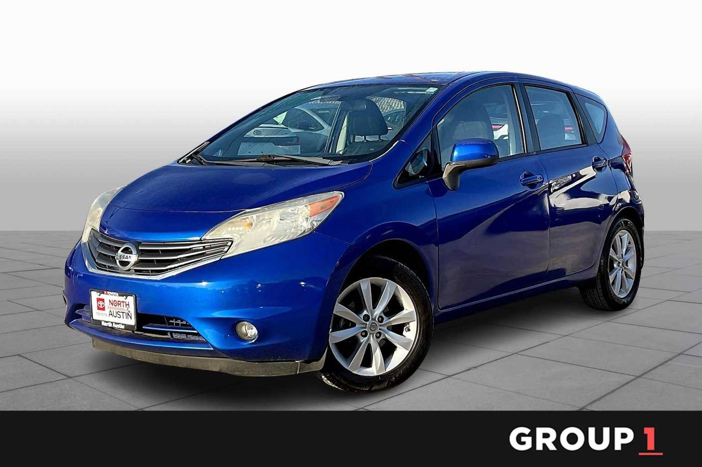 2014 Nissan Versa 1.6 SV — Hatchback — 113,855 mi — Austin, TX