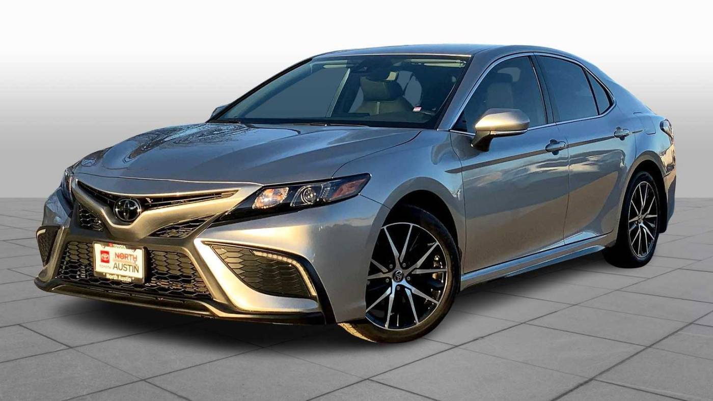 2024 Toyota Camry SE — Sedan — 20,555 mi — Austin, TX