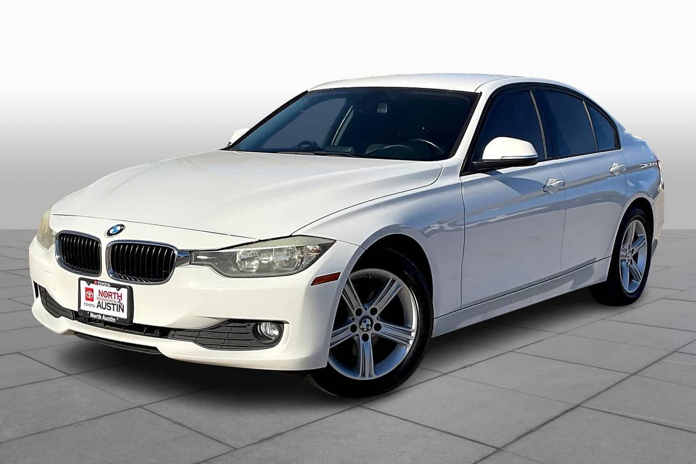 2015 BMW 3 Series 320i — Sedan — 98,963 mi — Austin, TX