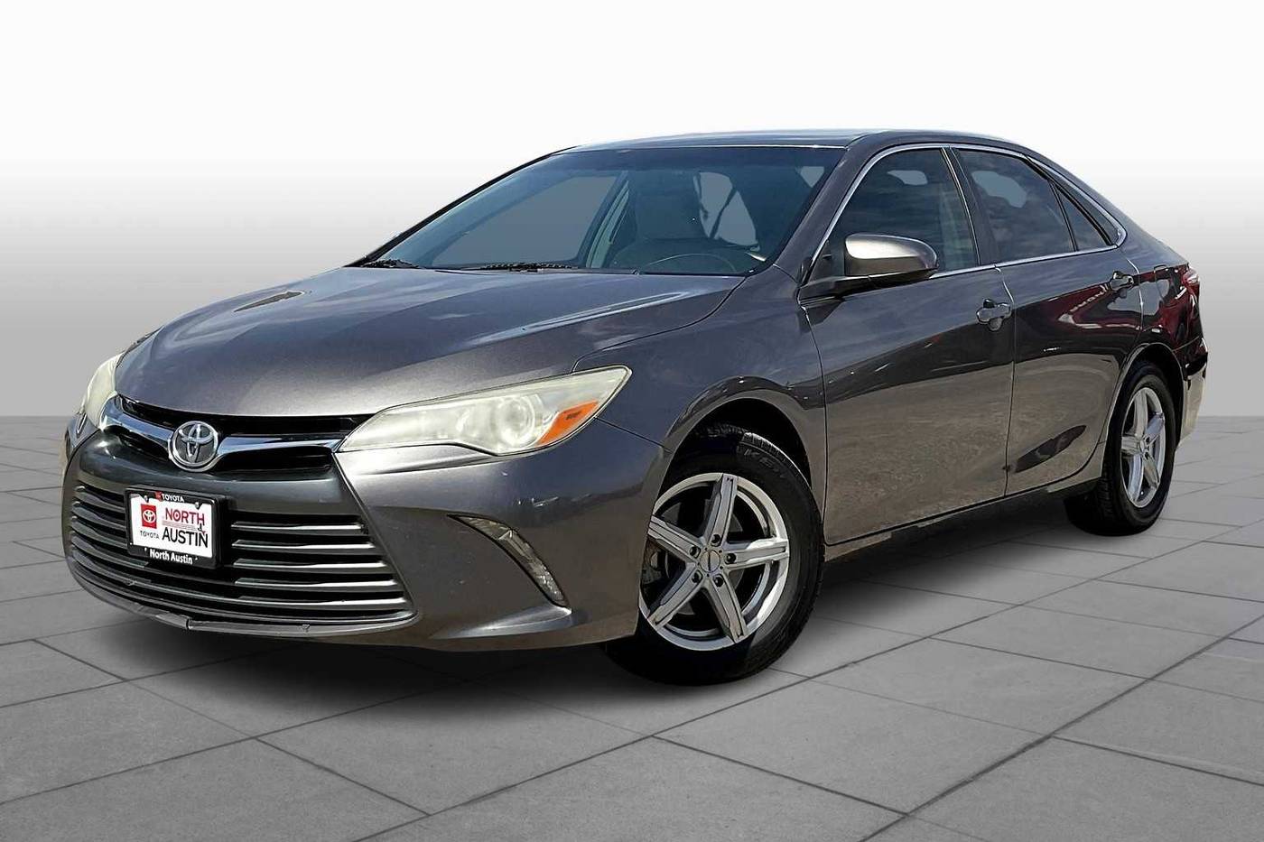 2017 Toyota Camry LE — Sedan — 138,370 mi — Austin, TX