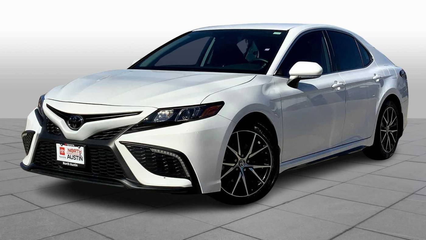 2024 Toyota Camry SE — Sedan — 22,979 mi — Austin, TX