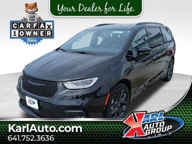 2024 Chrysler Pacifica Limited — Minivan — 13,034 mi — Marshalltown,, IA