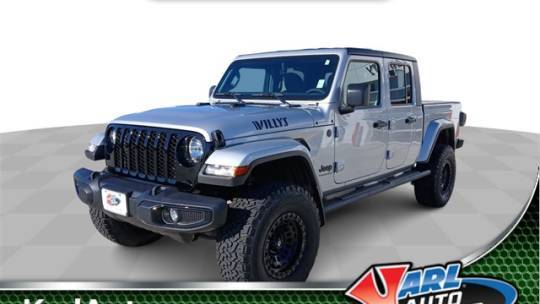 2023 Jeep Gladiator Willys — Pickup Truck — 2,075 mi — Marshalltown,, IA