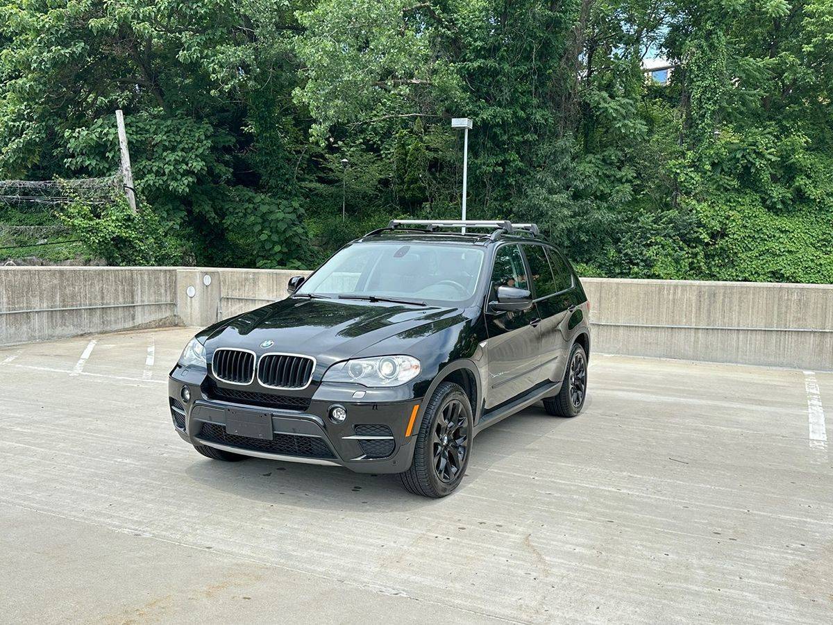 2012 BMW X5 35i — SUV — 81,637 mi — Yonkers, NY