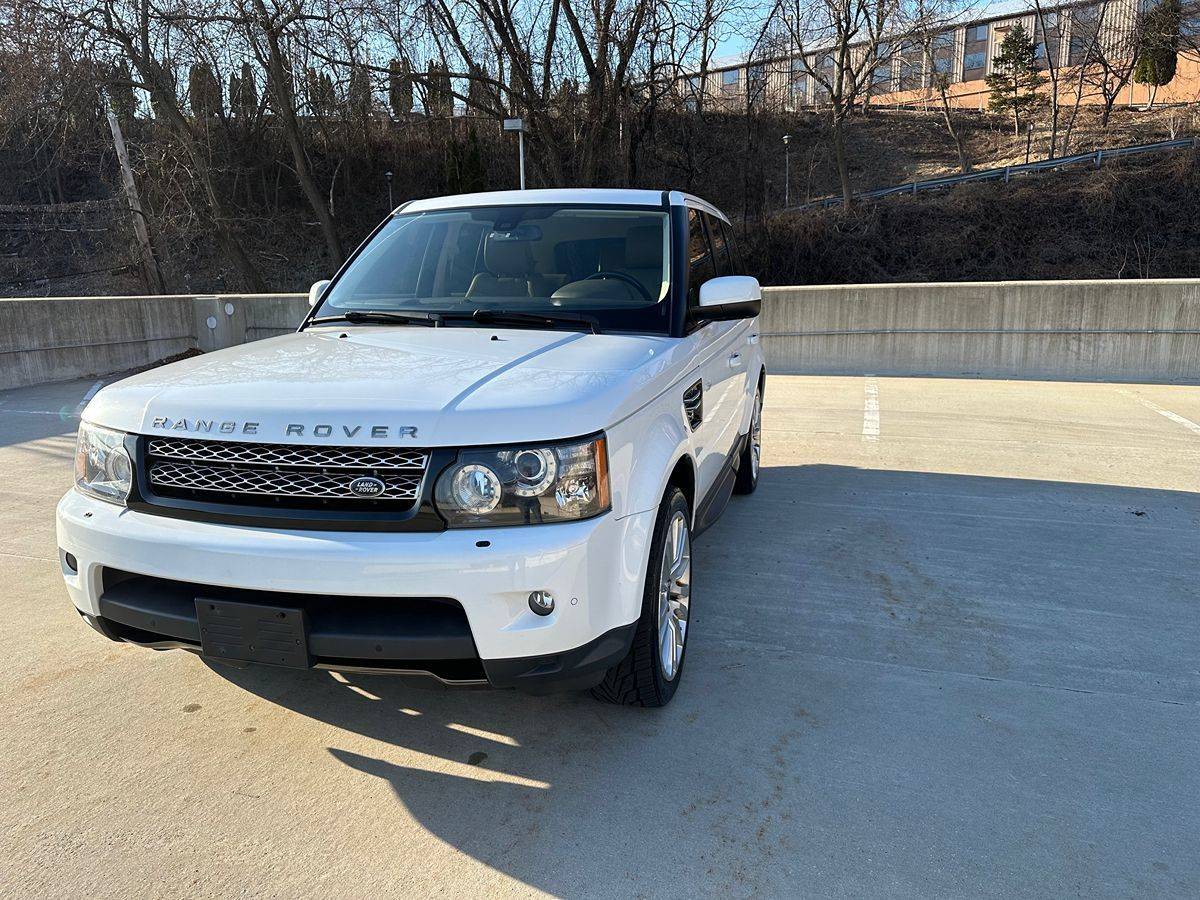 2013 Land Rover Range Rover Sport HSE LUX — SUV — 90,303 mi — Yonkers, NY
