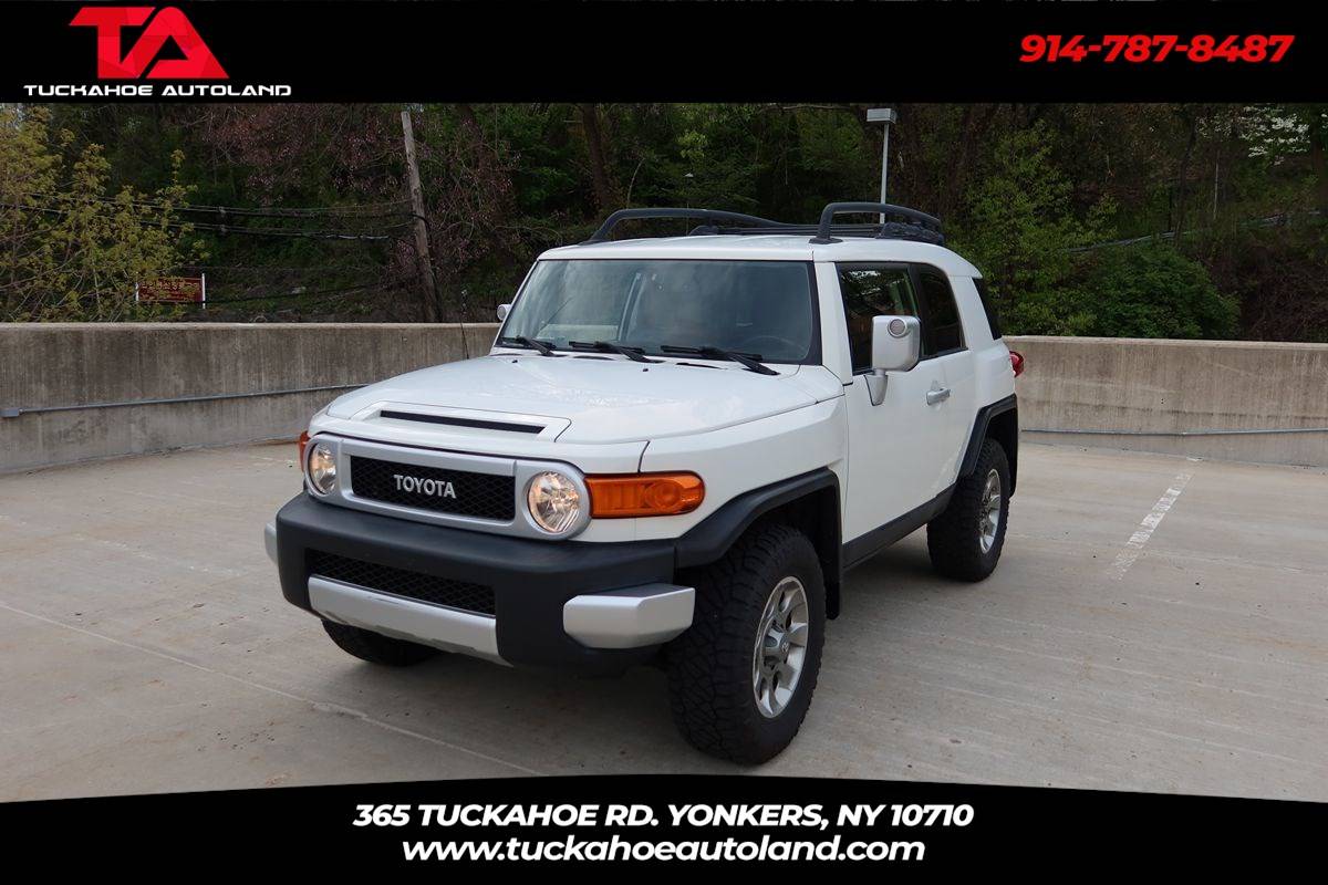 2013 Toyota FJ Cruiser Base