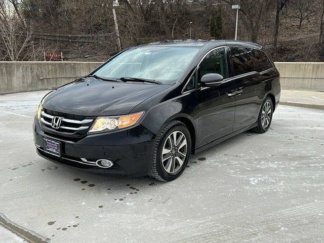 2014 Honda Odyssey Touring — Minivan — 72,725 mi — Yonkers, NY