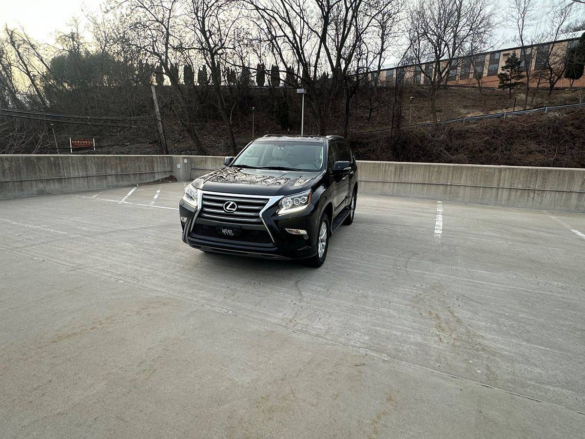 2018 Lexus GX GX 460 — SUV — 61,128 mi — Yonkers, NY