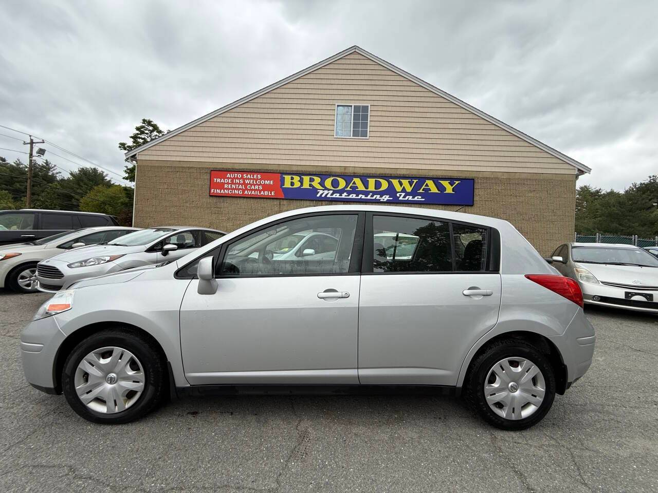 2011 Nissan Versa 1.8 S — Hatchback — 129,568 mi — Ayer, MA
