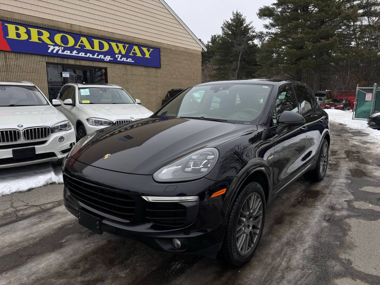 2017 Porsche Cayenne S E-Hybrid Platinum Edition