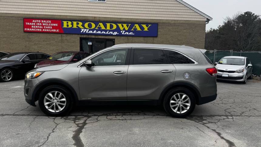 2016 Kia Sorento LX V6 — SUV — 131,170 mi — Ayer, MA