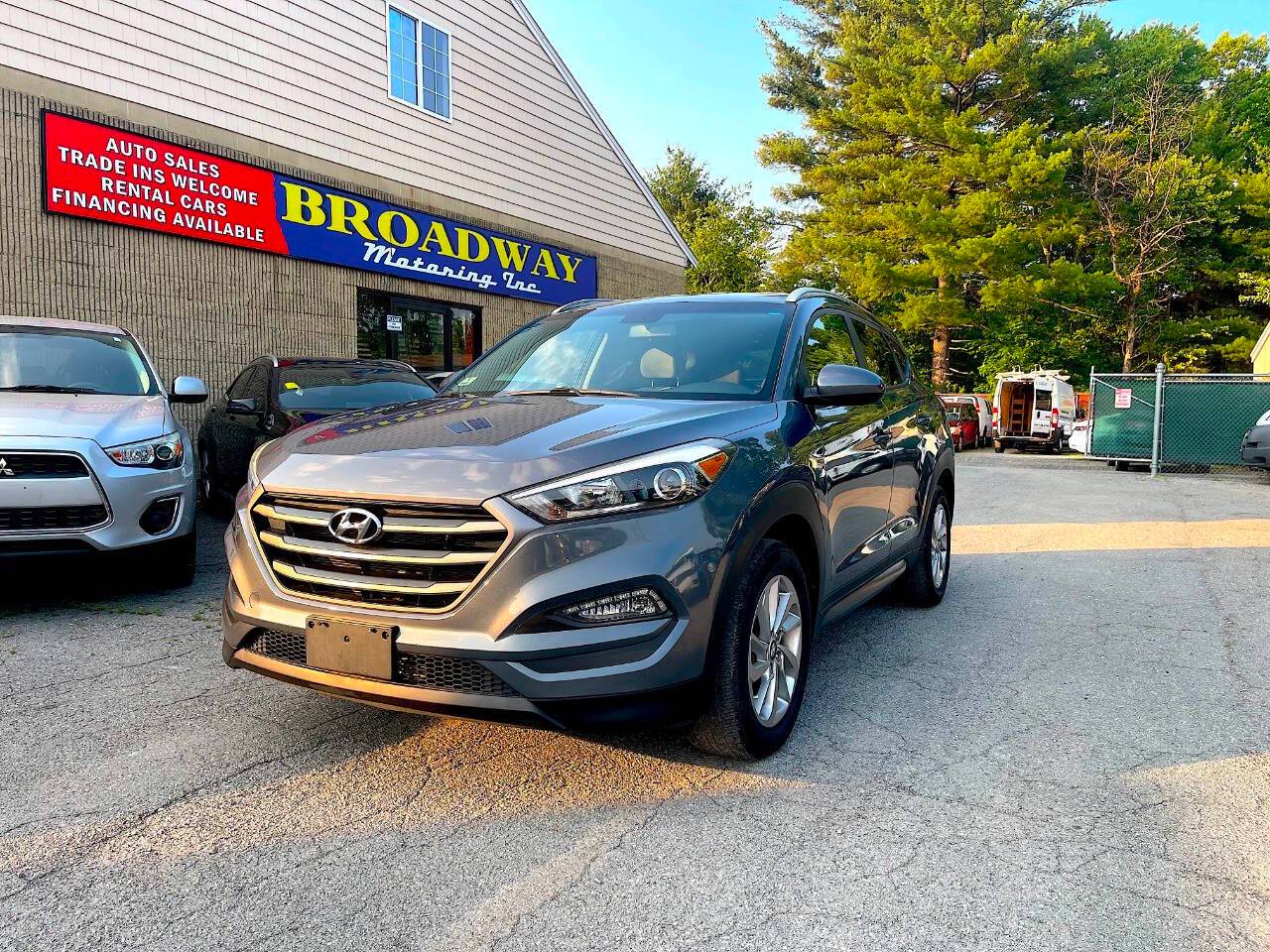 2016 Hyundai Tucson SE — SUV — 117,200 mi — Ayer, MA