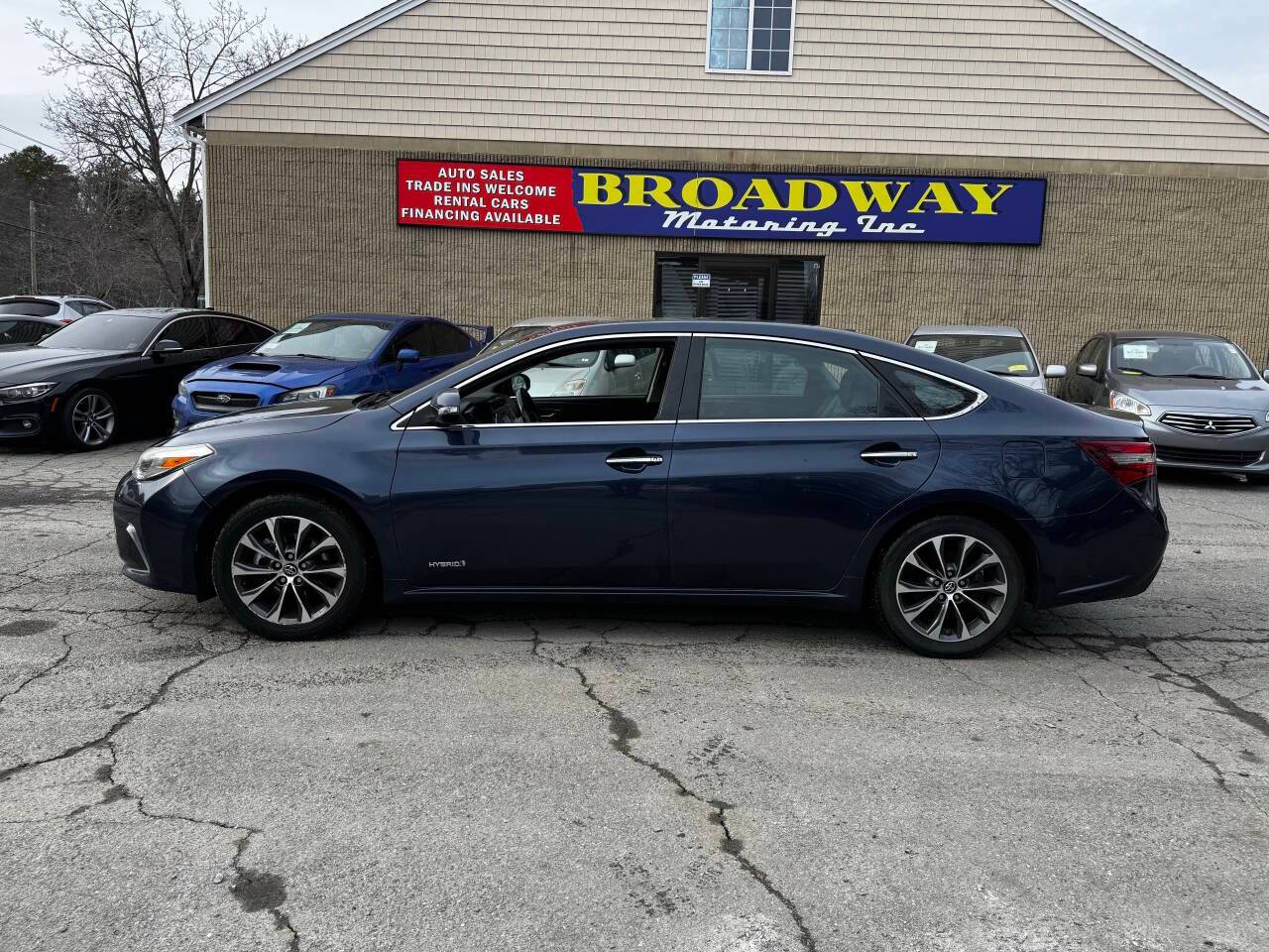 2016 Toyota Avalon Hybrid XLE Plus — Sedan — 155,822 mi — Ayer, MA