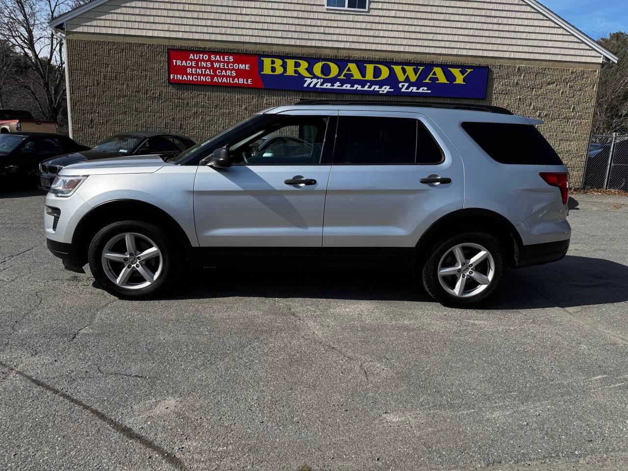 2018 Ford Explorer Base