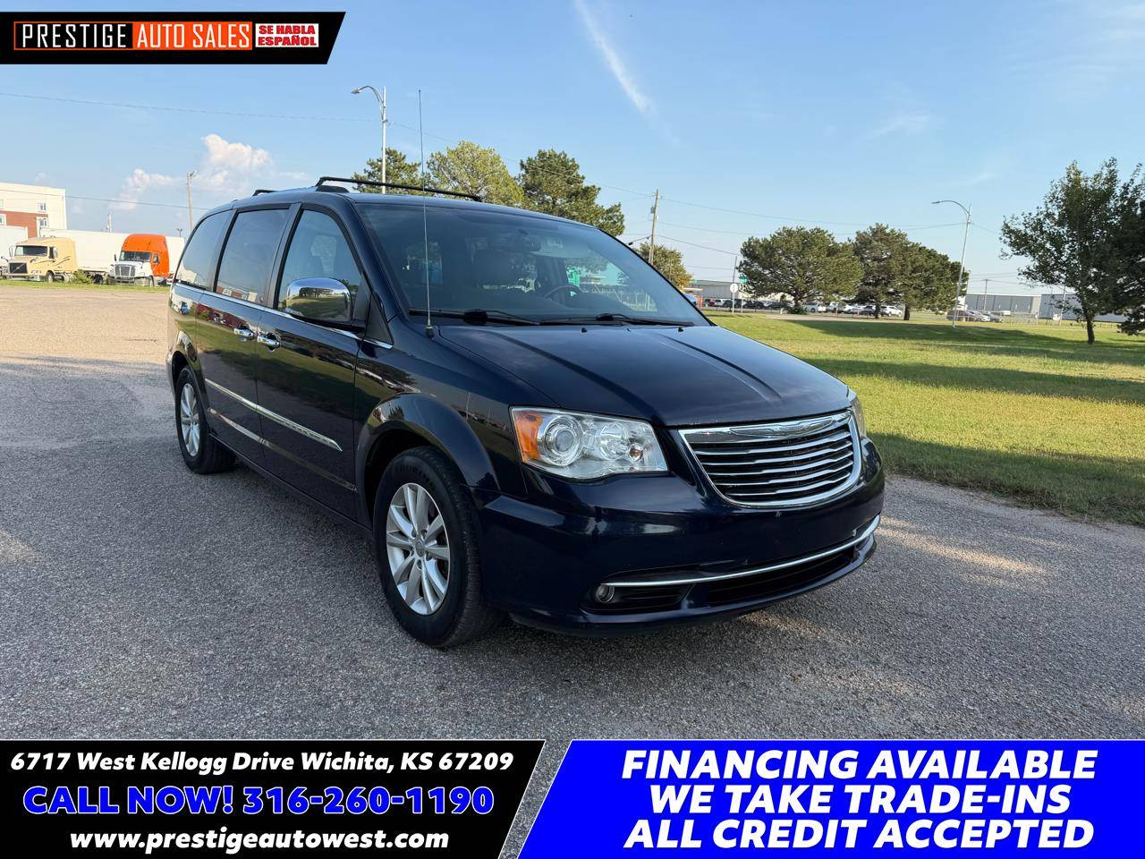 2016 Chrysler Town and Country Limited Platinum