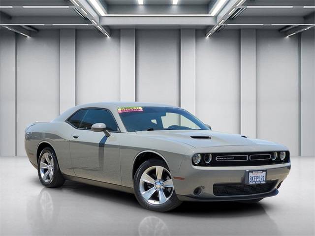 2019 Dodge Challenger SXT — Coupe — 68,743 mi — Selma, CA