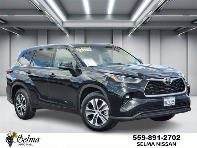 2022 Toyota Highlander XLE — SUV — 73,047 mi — Selma, CA