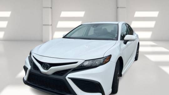 2023 Toyota Camry SE — Sedan — 61,193 mi — Harvey, LA