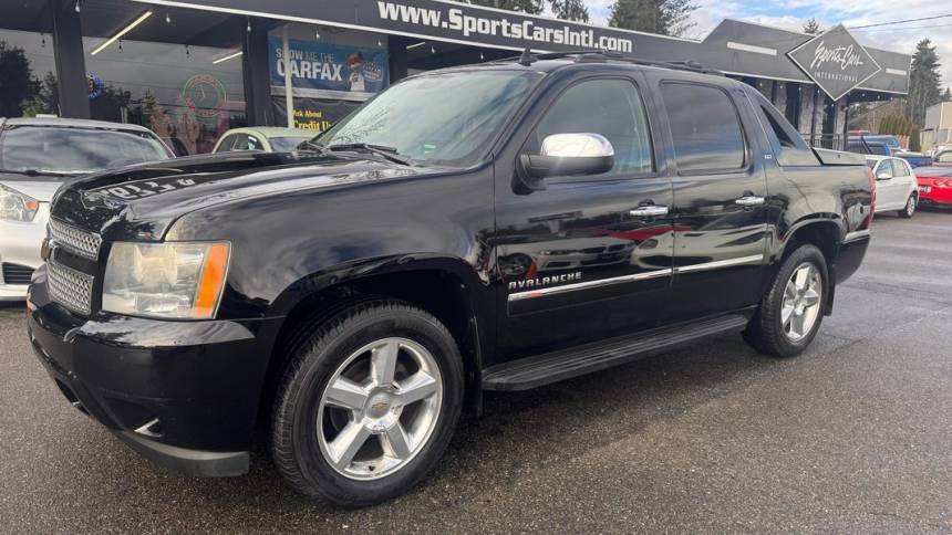 2011 Chevrolet Avalanche LTZ — Pickup Truck — 145,136 mi — Lynwood, WA