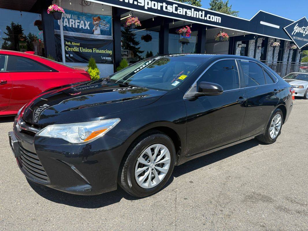 2016 Toyota Camry XLE — Sedan — 103,697 mi — Lynwood, WA