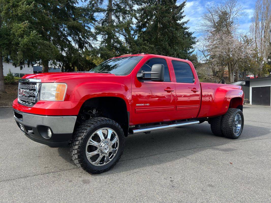 2013 GMC Sierra 3500HD SLT — Pickup Truck — 58,644 mi — Lynwood, WA