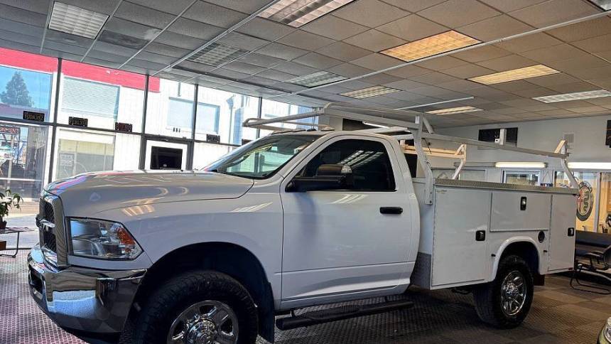 2018 Ram 3500 Chassis Cab Tradesman — Chassis Cab Truck — 155,000 mi — Gilroy, CA