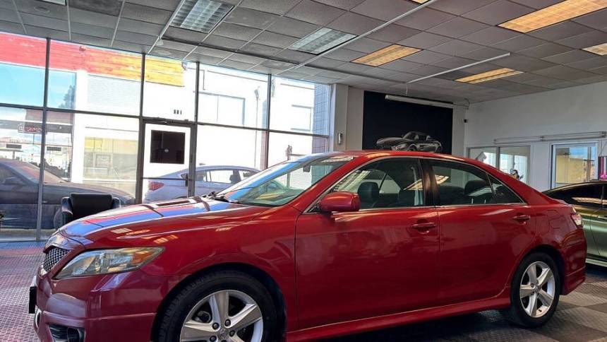 2011 Toyota Camry SE — Sedan — 185,000 mi — Gilroy, CA