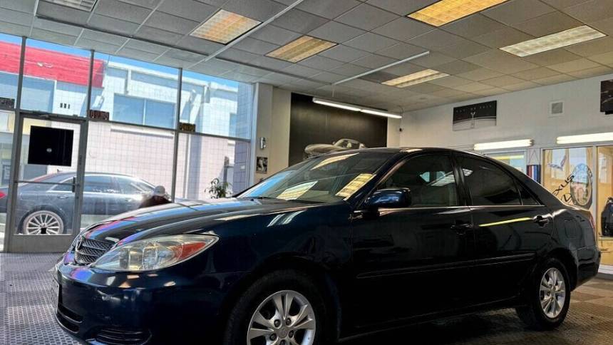 2004 Toyota Camry LE V6 — Sedan — 99,000 mi — Gilroy, CA