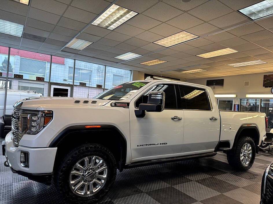 2021 GMC Sierra 2500HD Denali — Pickup Truck — 130,000 mi — Gilroy, CA