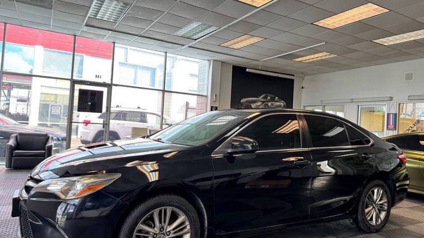 2017 Toyota Camry LE — Sedan — 97,000 mi — Gilroy, CA