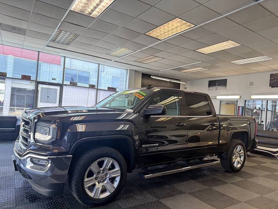 2016 GMC Sierra 1500 SLE — Pickup Truck — 22,000 mi — Gilroy, CA