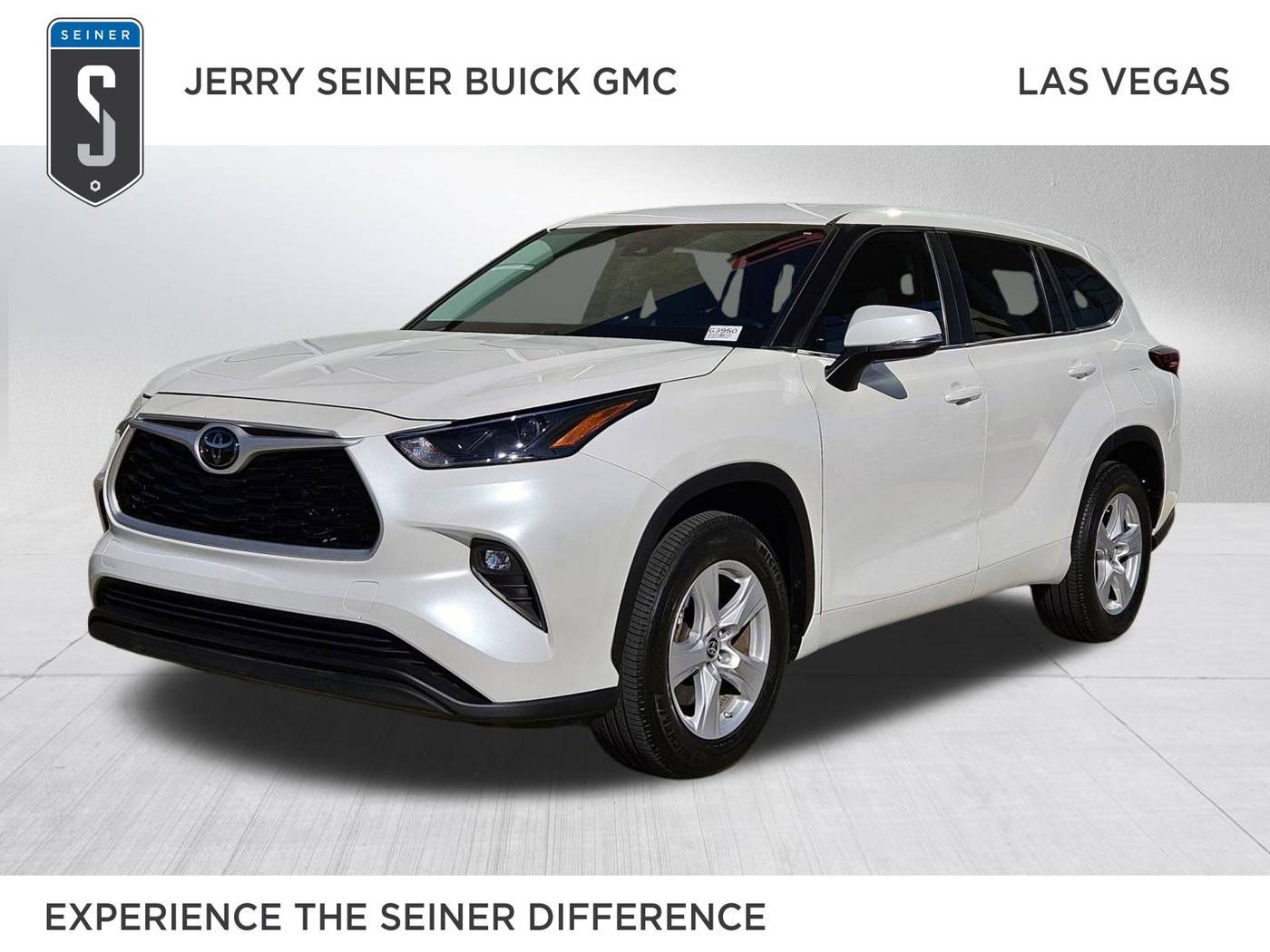 2023 Toyota Highlander LE — SUV — 32,149 mi — Las Vegas, NV
