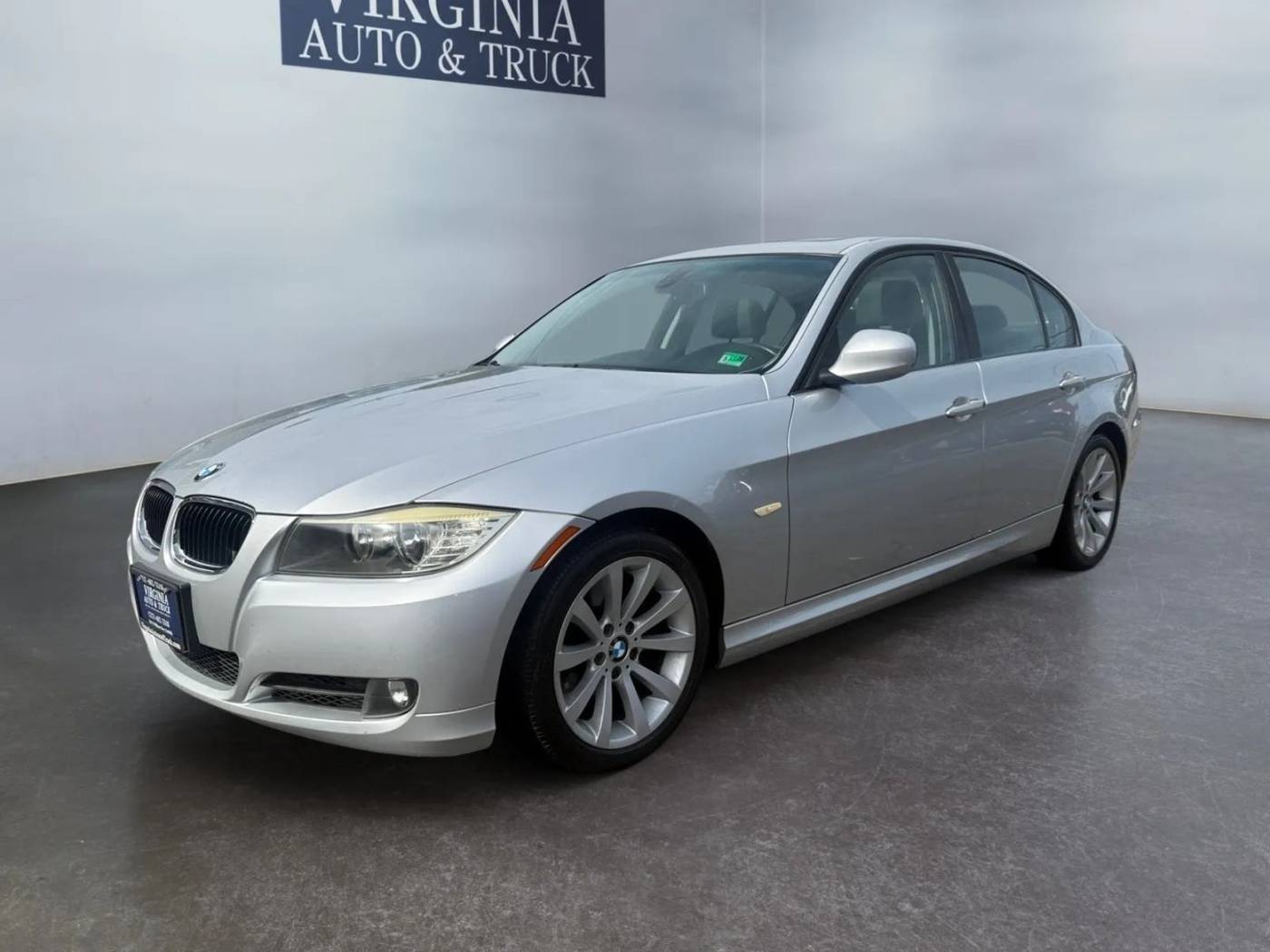 2009 BMW 3 Series 328i — Sedan — 161,359 mi — Norfolk, VA