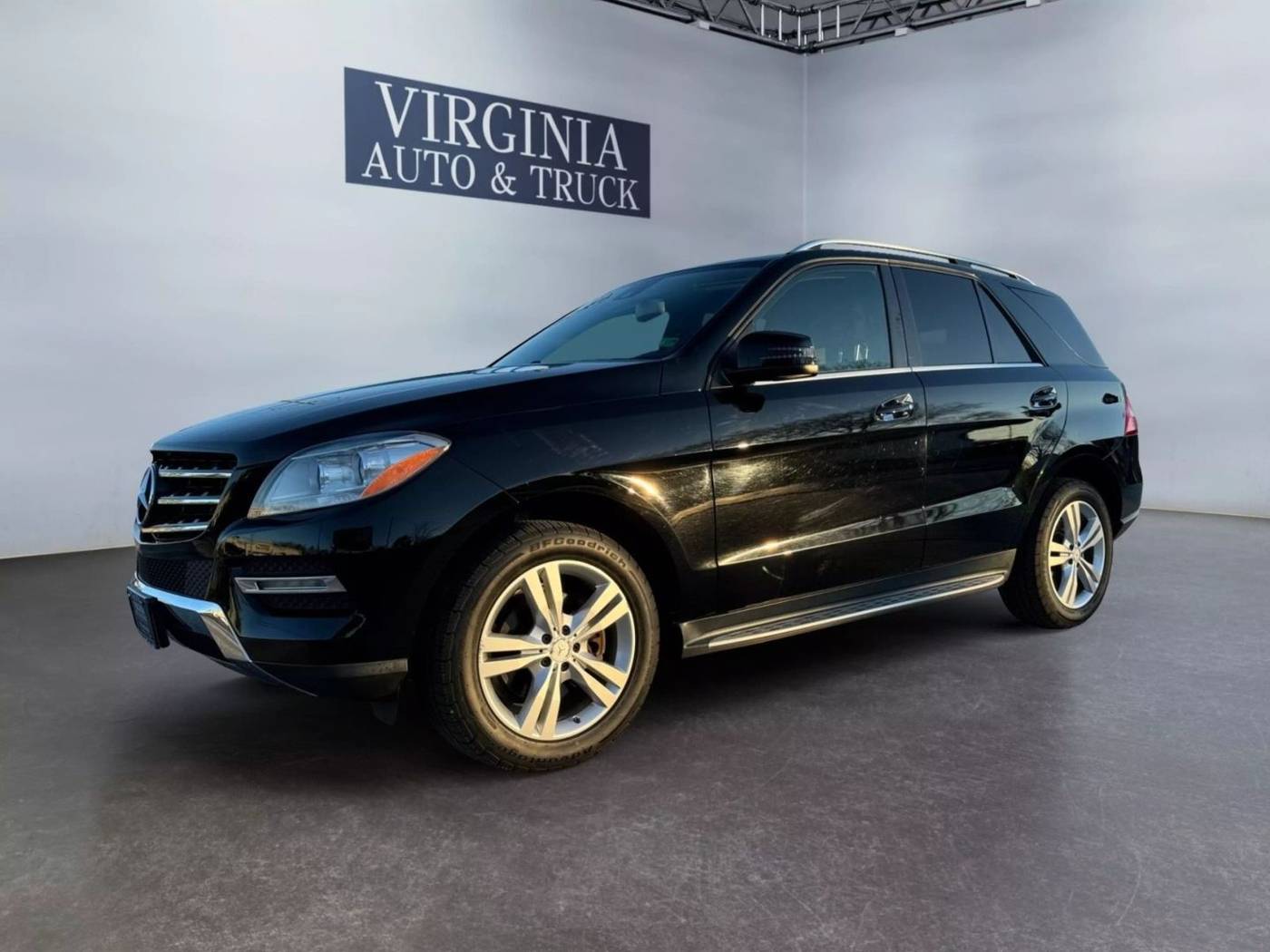 2013 Mercedes-Benz M-Class ML 350 — SUV — 142,073 mi — Norfolk, VA
