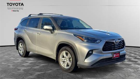 2023 Toyota Highlander Hybrid LE — SUV — 8,136 mi — Colorado Springs, CO