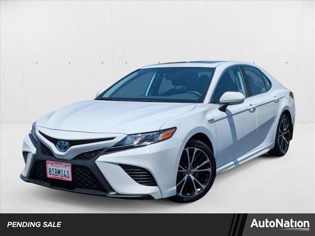 2020 Toyota Camry Hybrid SE — Sedan — 63,917 mi — Irvine, CA