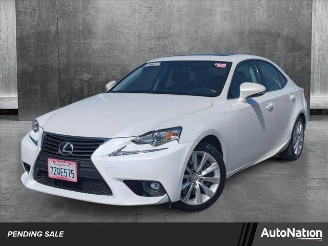 2016 Lexus IS IS 200t — Sedan — 32,332 mi — Irvine, CA