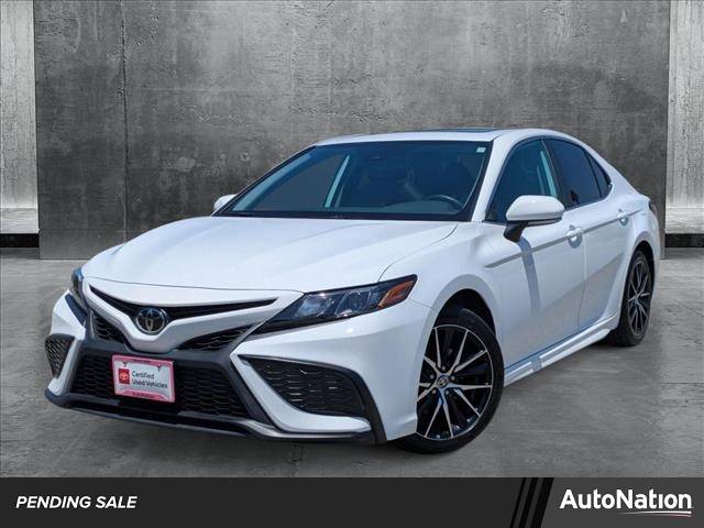 2022 Toyota Camry SE — Sedan — 33,567 mi — Irvine, CA
