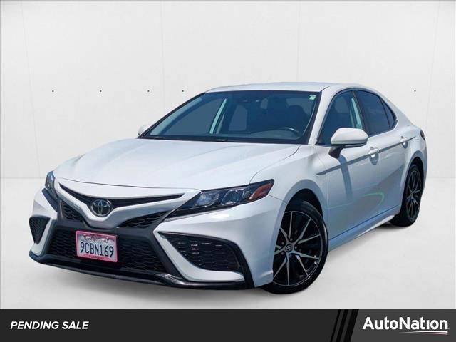 2022 Toyota Camry SE — Sedan — 28,957 mi — Irvine, CA