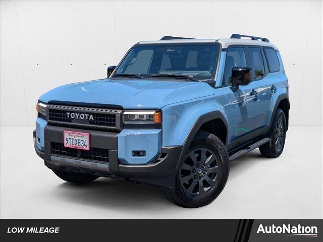 2025 Toyota Land Cruiser Base — SUV — 1,750 mi — Irvine, CA