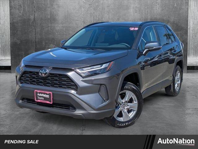 2025 Toyota RAV4 Hybrid XLE — SUV — 3,804 mi — Irvine, CA