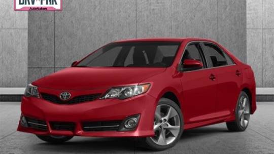 2014 Toyota Camry SE — Sedan — 106,001 mi — Irvine, CA