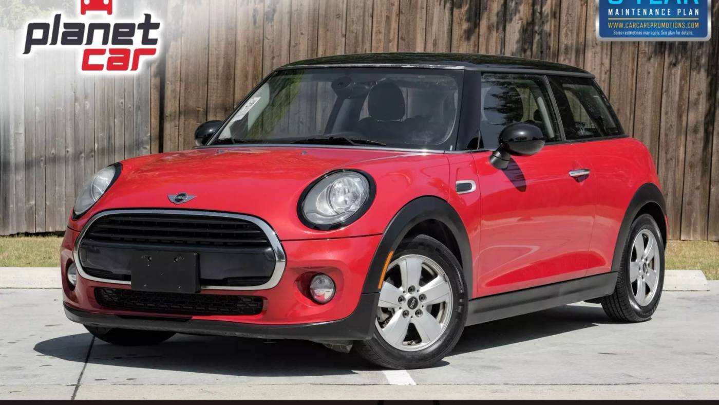 2018 MINI Hardtop Cooper — Hatchback — 91,200 mi — Garland, TX
